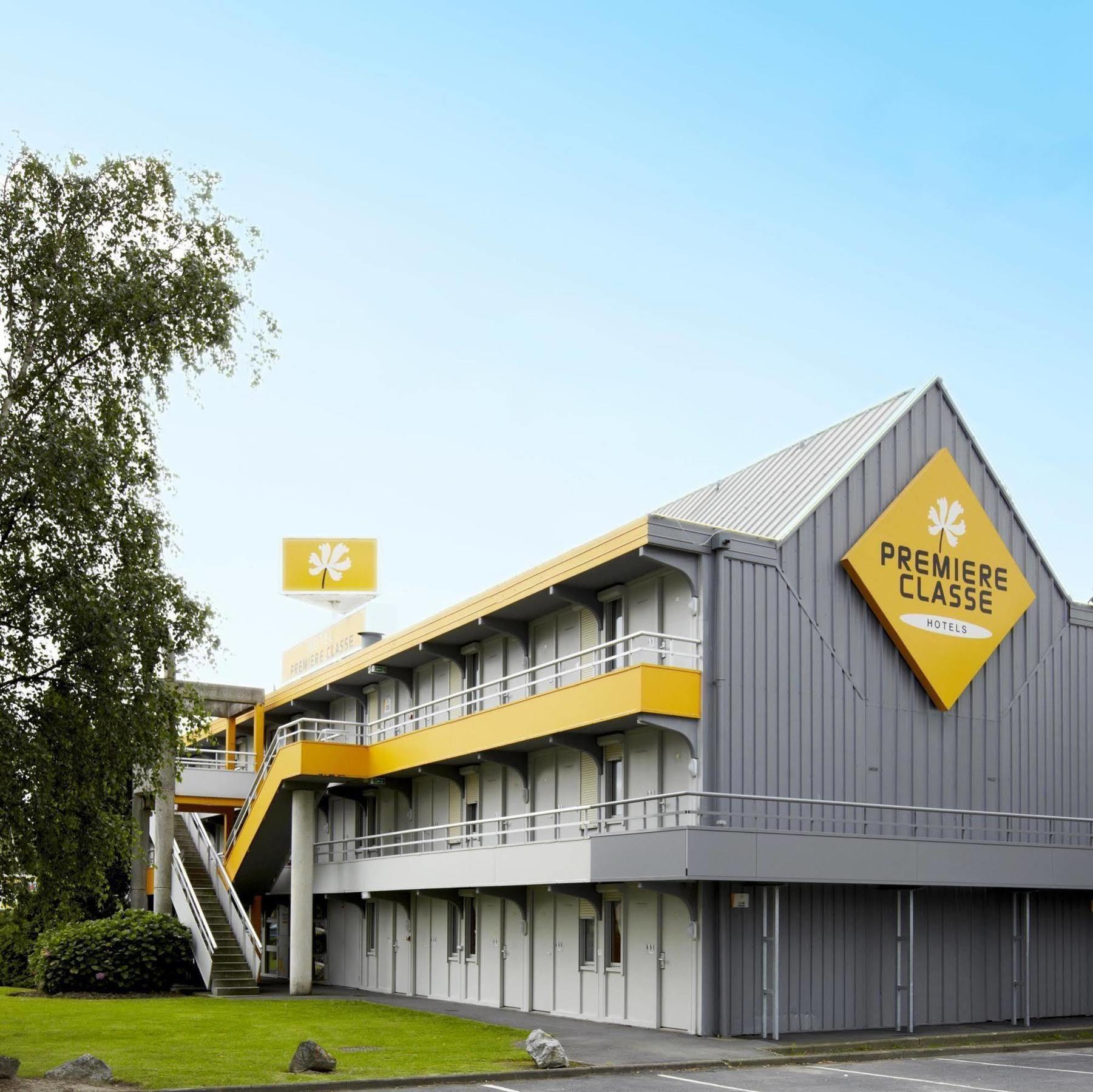 Premiere Classe Lyon Est - Bron Eurexpo Десін-Шарп'є Екстер'єр фото