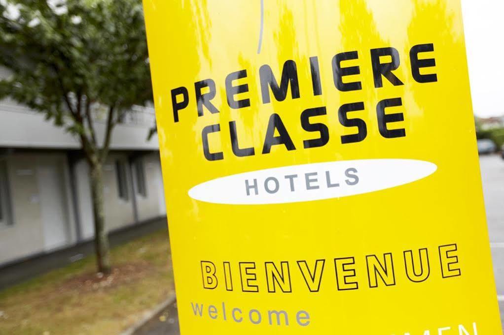 Premiere Classe Lyon Est - Bron Eurexpo Десін-Шарп'є Екстер'єр фото